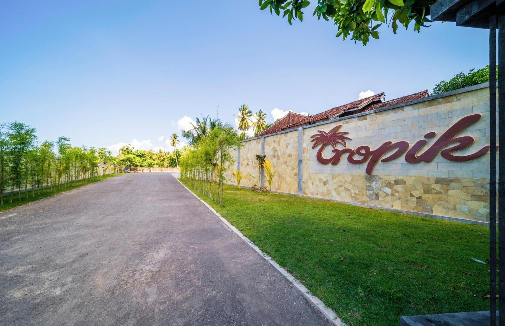 Tropik Resort Lombok Selong Belanak Exteriér fotografie