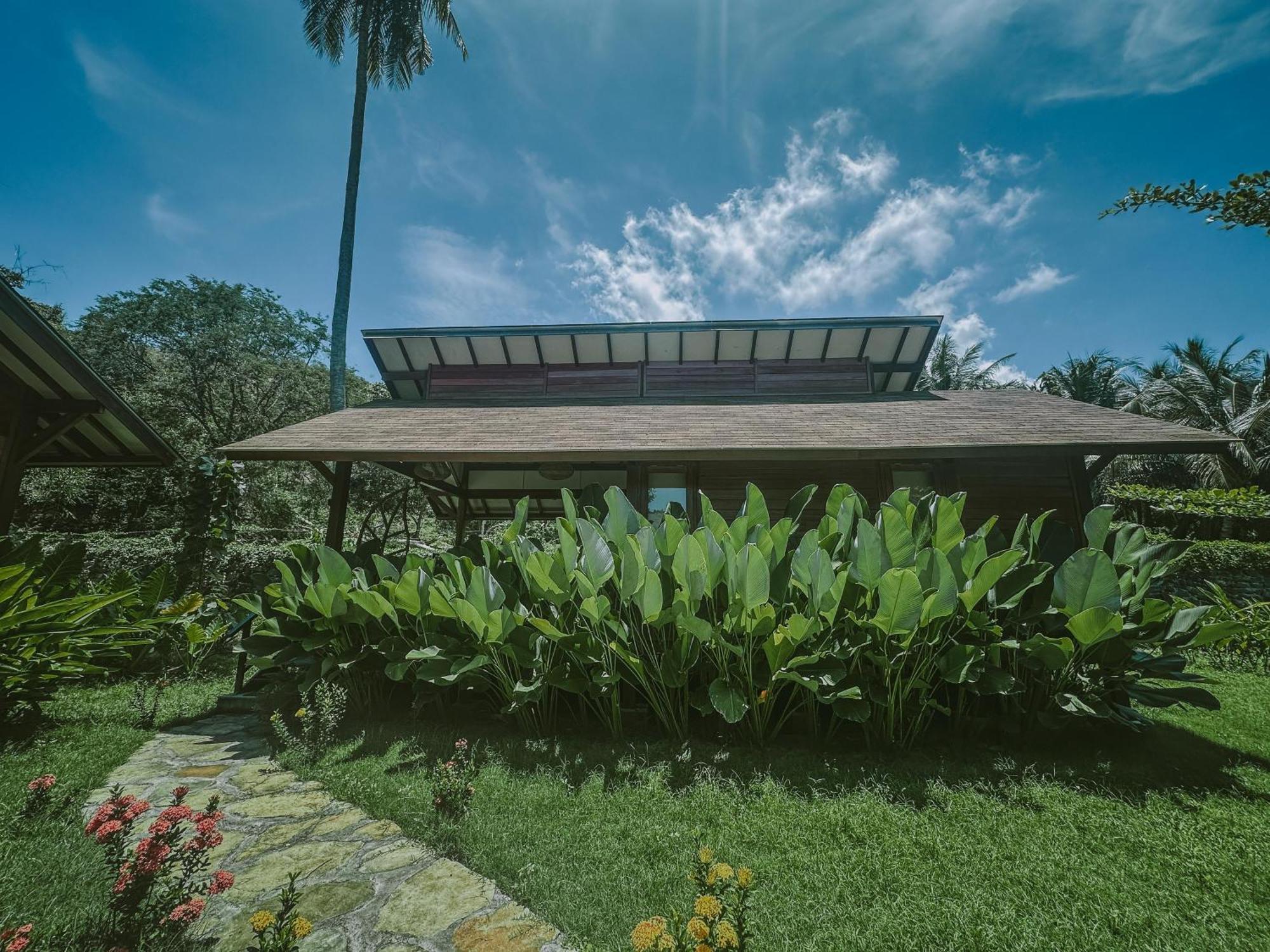 Tropik Resort Lombok Selong Belanak Exteriér fotografie